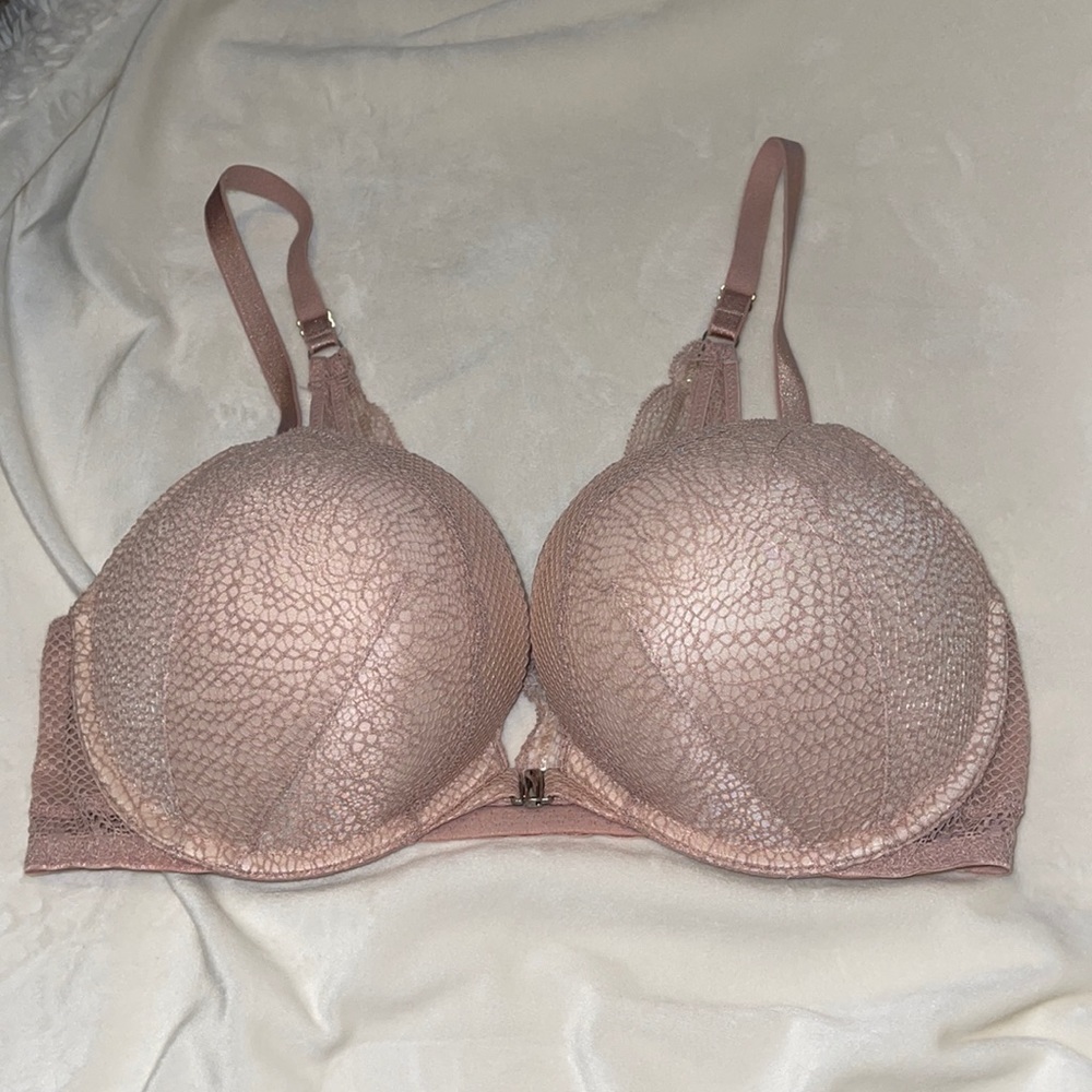Victoria’s Secret Bombshell Bra